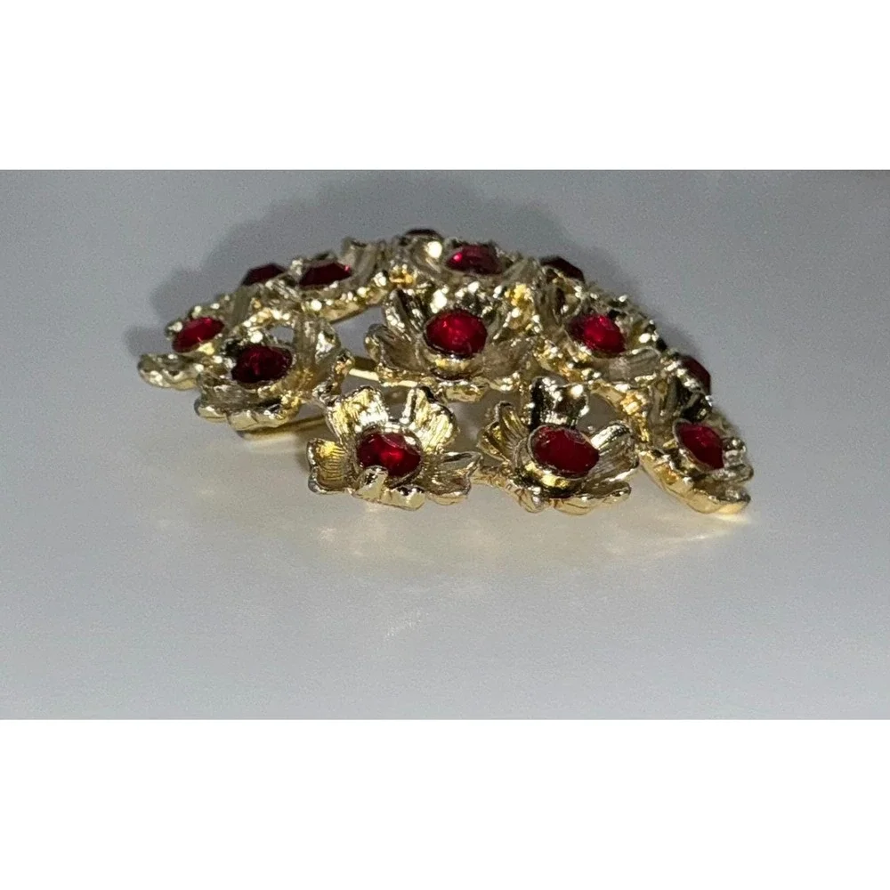 Vintage Gold-Tone Red‎ Rhinestone Floral Brooch 2